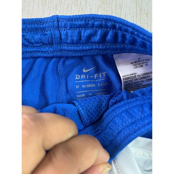 Brand new Nike set size 3T - Picture 5 of 9